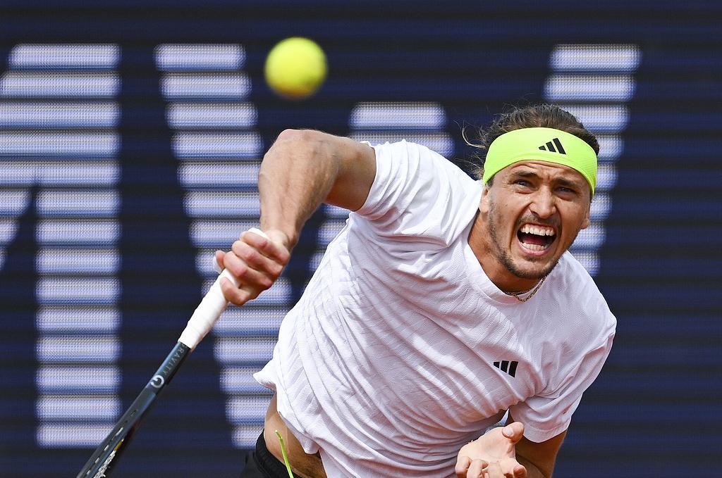 关于日本网球队爆冷澳大利亚网球队，纳达尔完成帽子戏法的信息